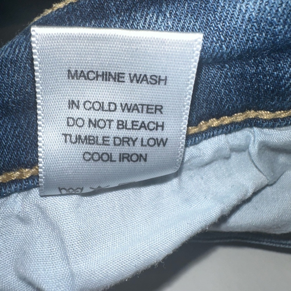 Judy Blue Colby Skinny Fit Distressed Destroyed Jeans Women’s Size 7/28 Mid-Rise - Picture 5 of 7